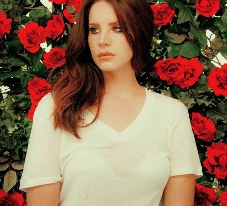 lana del rey naked|Lana Del Rey Nude & Sexy Pics And PORN Video